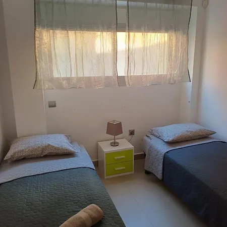 Apartamento Playa De Poniente