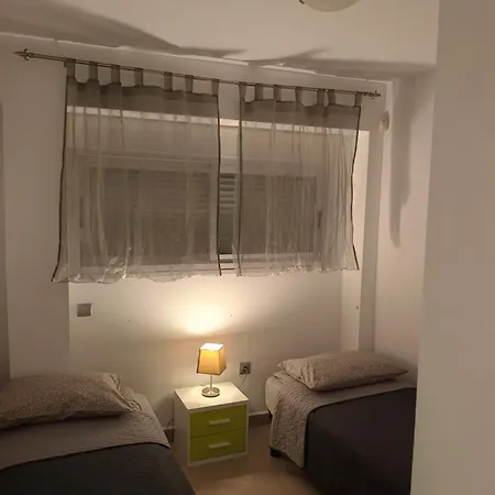 Playa De Poniente Apartamento *