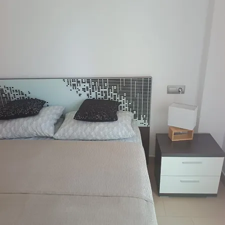Apartamento Playa De Poniente