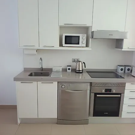 Playa De Poniente Apartamento *