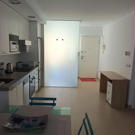 Playa De Poniente Apartamento *